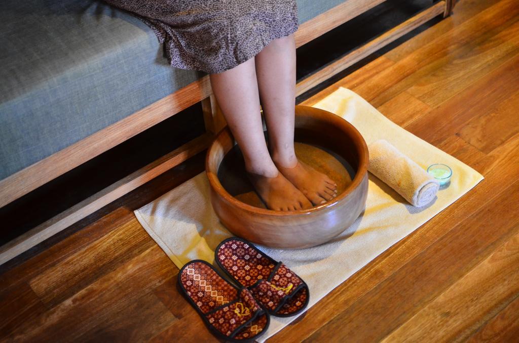 クプ クプ ジンバラン ビーチ ホテル ＆ スパ バイ ロクシタン エクステリア 写真